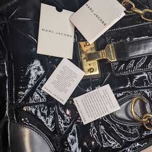 Marc Jacobs Black Patent Leather Shoulder Bag with Gold Accents. Authentic.